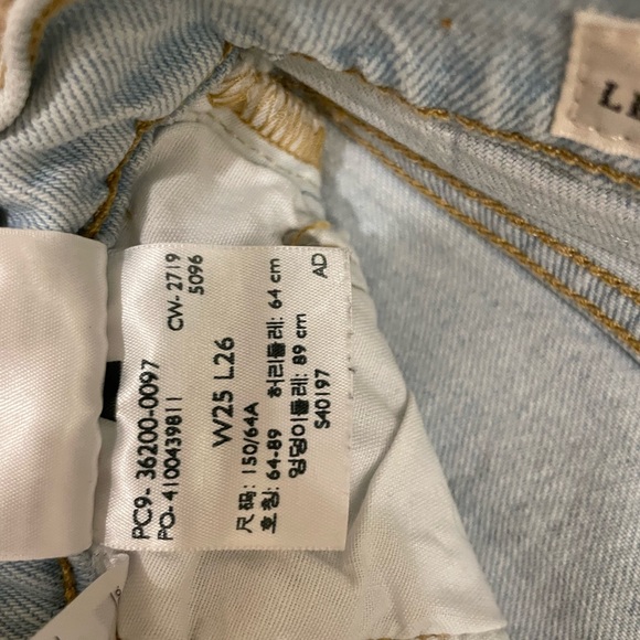 Levi's 501 Jeans - Picture 2 of 5